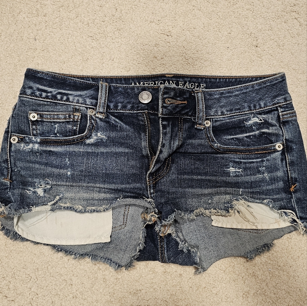 American Eagle Outfitters Women's Distressed Blue Denim Shorts